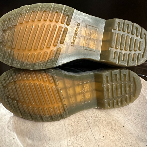 Leather Doc Martens , size 6 in Excellent condition - Picture 3 of 4